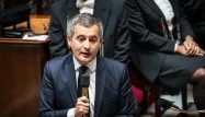 Gérald Darmanin compare la «haine du juif» à celle du «flic», la gauche s'indigne