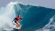 Surf aux JO-2024 : pourquoi les choses se compliquent pour Tahiti