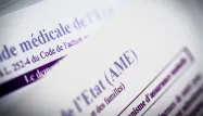 Aide Médicale d'État : une aide maitrisée mais qui «mérite d'être adaptée», juge un nouveau rapport