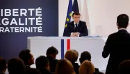«Énième bavardage», «ringard»... le monde politique pas convaincu par la conférence de presse d'Emmanuel Macron