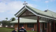 Attaque dans une église de Sydney : l'évêque dit pardonner à son agresseur