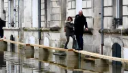 Les inondations dans le Pas-de-Calais ne sont pas dues à un manque d'entretien des cours d'eau, selon un rapport