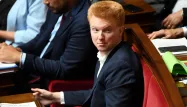 Adrien Quatennens, condamné pour violences conjugales, de retour à l'Assemblée