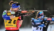 Julia Simon est leader du classement générale de la Coupe du monde avec 76 points sur sa dauphine Elvira Oeberg