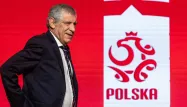 Après avoir passé huit ans à la tête de la sélection portugaise, Fernando Santos a été nommé mardi sélectionneur de la Pologne