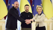 Le président du Conseil européen Charles Michel, la présidente de la Commission européenne Ursula von der Leyen et d'autres hauts représentants de l'UE se sont réunis avec Volodymyr Zelensky.