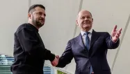 Volodymyr Zelensky Olaf Scholz