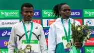 L'Éthiopien Abeje Ayana, chez les hommes, et la Kényane Helah Kiprop, chez les femmes, ont remporté le marathon de Paris