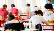 D'où vient l'examen du baccalauréat que passent des centaines de milliers d'étudiants chaque année ?