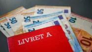 Le Livret d'épargne populaire (LEP), réservé aux ménages les plus modestes, voit son taux fixé à 6% au lieu des 5,6% prévus par la formule.