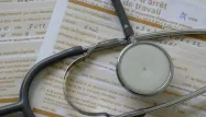 Des médecins soupçonnés de délivrer un trop grand nombre d'arrêts maladie sont dans le viseur de l'Assurance maladie