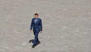 À deux jours du lancement du CNR, Emmanuel Macron tente de convaincre.