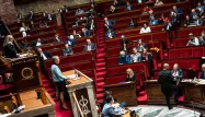 Assemblée débat assurance chomage