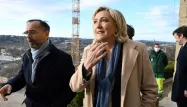 La candidate du RN Marine Le Pen a rencontré Robert Ménard à Béziers.