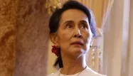 Aung San Suu Kyi, qui dirigeait de facto le gouvernement civil en Birmanie, a été renversé par l'armée.