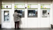 Banque banques distributeur distributeurs ATM DAB