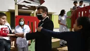 Emmanuel Macron a visité un centre pour autistes à Grenoble.