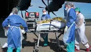 Trois patients vont être transférés depuis Fort-de-France jusqu'à Paris.