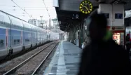 Le trafic est en amélioration lundi dans les transports en commun.