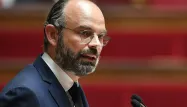 Édouard Philippe a opposé "le pragmatisme jupéo-philippien" face à la "verticalité jupitérienne" d'Emmanuel Macron, selon Michaël Darmon.