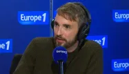 Confiné chez ses parents, Christophe Willem est obligé de composer sur un piano désaccordé.