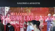 Le port du masque est désormais obligatoire à l'intérieur des Galeries Lafayette.