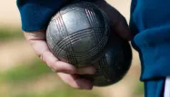 Considérée comme un sport collectif, la pétanque doit attendre le feu vert du gouvernement pour reprendre