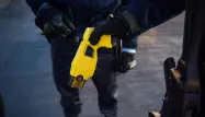 Taser police