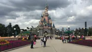 Disneyland a rouvert après quatre mois de fermeture liée au coronavirus