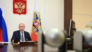Vladimir Poutine a annoncé que la Russie avait développé le "premier" vaccin contre le virus.