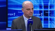 Depuis la rentrée, 22 établissements scolaires et une centaine de classes fermés, annonce Jean-Michel Blanquer