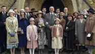 "Dowtown Abbey" met en scène la vie d'une famille d'aristocrates, les Crawley et leurs domestiques au tout début du 20e siècle.
