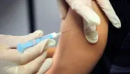 La France fait appel à 25.000 volontaires pour tester des vaccins.