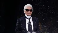 Karl Lagerfeld est apparu "très affaibli" à des journalistes du Figaro.
