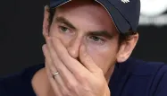 "La douleur est vraiment trop forte, jouer comme ça, ce n'est pas quelque chose que j'ai envie de continuer", a expliqué vendredi Andy Murray.