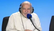 Tahar Ben Jelloun dans les studios d'Europe 1