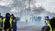 Des heurts ont éclaté à Paris.