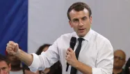 "Grand débat" : Emmanuel Macron abuse-t-il de son temps de parole en vue des européennes ?
