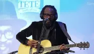 VIDEO - Tété chante "Votez pour moi" en live sur Europe 1