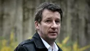 Yannick Jadot promet "un plan d'investissement de 100 milliards pour les énergies renouvelables et l'isolation des logements".