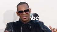 "Ce n'est pas vrai", a déclaré R.Kelly lors d'une interview avec la chaîne CBS.