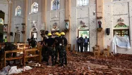 Le Sri Lanka traquait lundi les responsables de la vague d'attentats suicides qui ont fait 290 morts la veille.