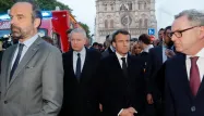 Emmanuel Macron à Notre-Dame de Paris (1280x640) PHILIPPE WOJAZER / POOL / AFP