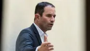 Benoît Hamon, Jean-Christophe Lagarde et Nicolas Dupont-Aignan vont débattre ensemble sur Yahoo.