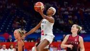 Sandrine Gruda a été la joueuse du match, jeudi, avec ses 33 points.
