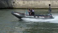 La Brigade fluviale repêche entre 40 et 50 personnes dans la Seine chaque année.