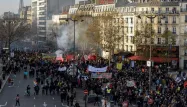 Sept syndicats appellent désormais à manifester le 17 décembre.
