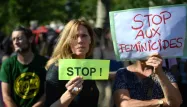 Des manifestants à Paris réclament la fin des féminicides en juin 2019