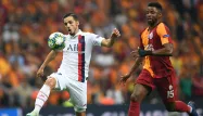 Pablo Sarabia (PSG) et Ryan Donk (Galatasaray)