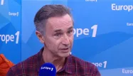 Thierry Lhermitte grand-père pour la première fois au cinéma : "Ça fait un choc"
